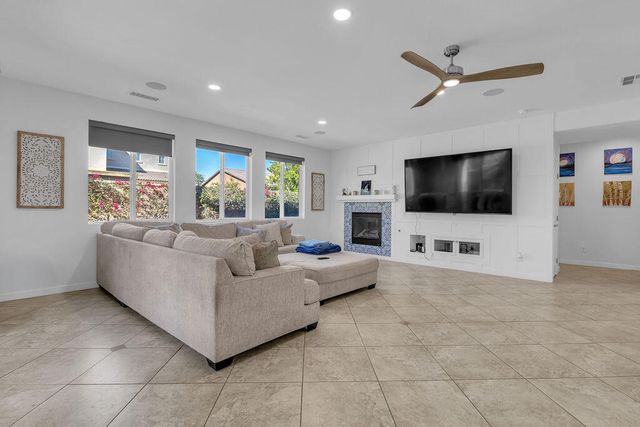 82540 Lordsburg Drive, Indio, CA 92203