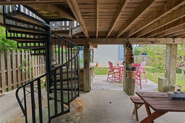 404 Mercer St, Port Aransas, TX 78373