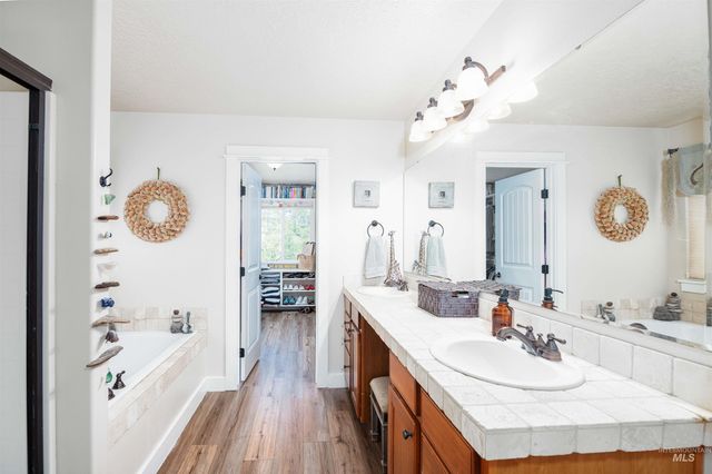 5023 E Geranium, Boise, ID 83713