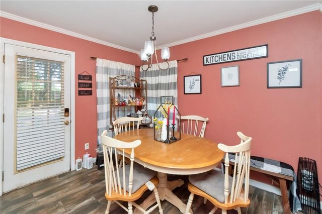 1000 Middle Ring Road, Mobile, AL 36608