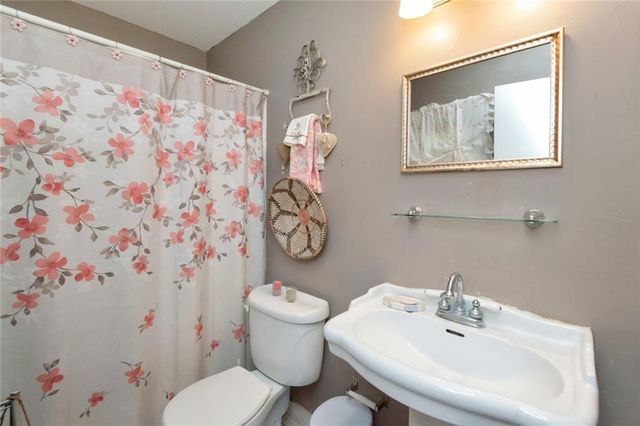 1000 Middle Ring Road, Mobile, AL 36608