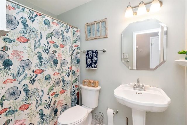 1000 Middle Ring Road, Mobile, AL 36608