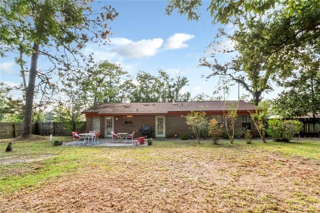 1000 Middle Ring Road, Mobile, AL 36608