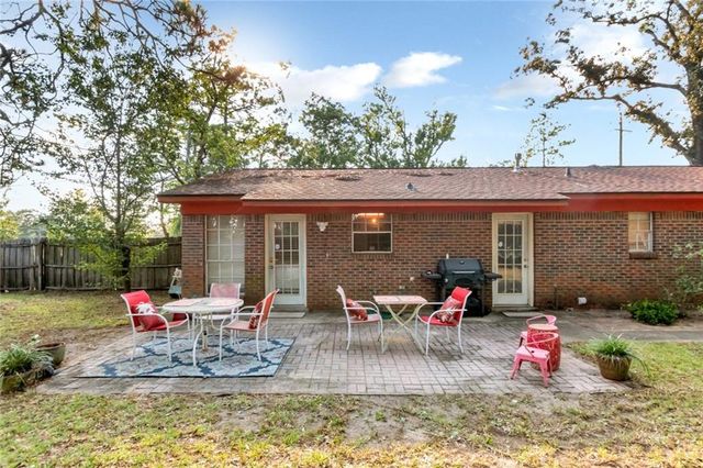 1000 Middle Ring Road, Mobile, AL 36608