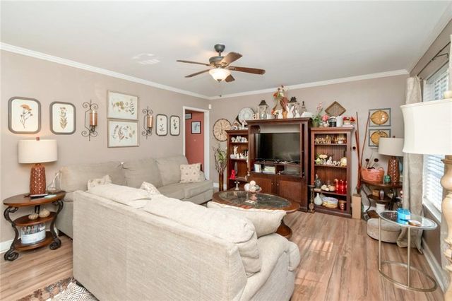 1000 Middle Ring Road, Mobile, AL 36608