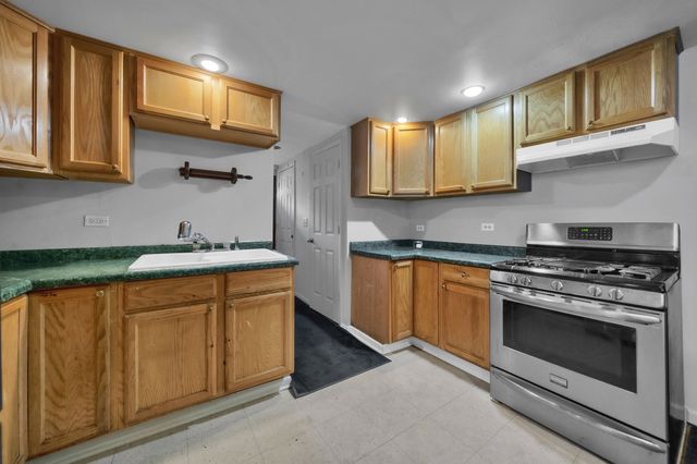 3359 N Oak Park Avenue, Chicago, IL 60634