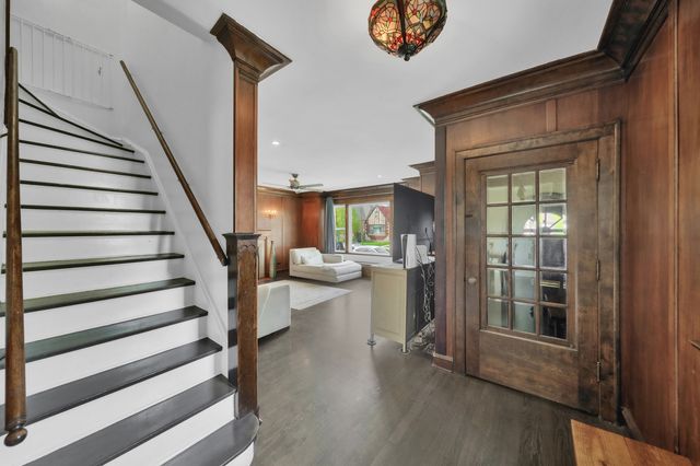 3359 N Oak Park Avenue, Chicago, IL 60634