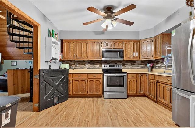 17503 S 900 Road, Nevada, MO 64772