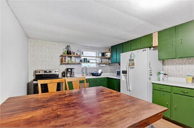 17503 S 900 Road, Nevada, MO 64772