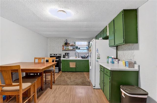 17503 S 900 Road, Nevada, MO 64772