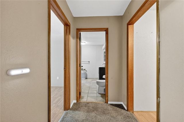 17503 S 900 Road, Nevada, MO 64772