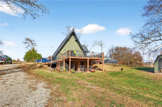 17503 S 900 Road, Nevada, MO 64772