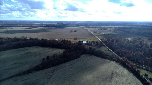 17503 S 900 Road, Nevada, MO 64772