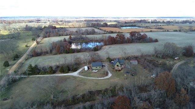 17503 S 900 Road, Nevada, MO 64772