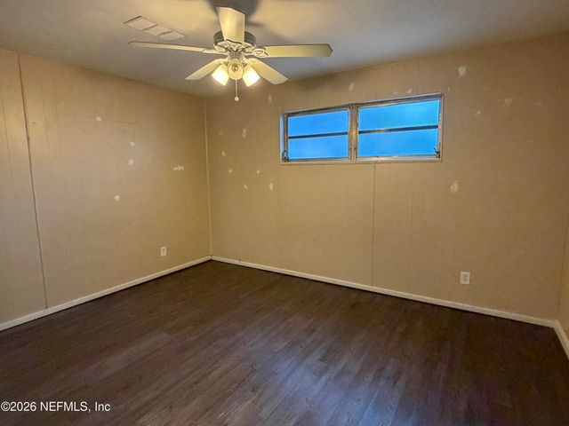 1274 SUNAPEE Avenue N, Jacksonville, FL 32233