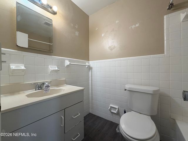 1274 SUNAPEE Avenue N, Jacksonville, FL 32233