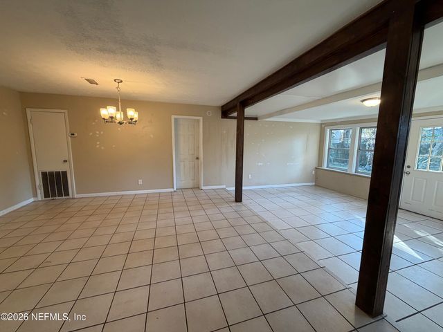 1274 SUNAPEE Avenue N, Jacksonville, FL 32233