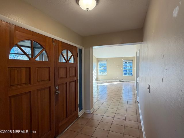 1274 SUNAPEE Avenue N, Jacksonville, FL 32233