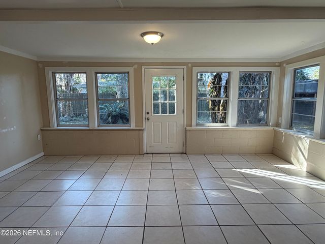 1274 SUNAPEE Avenue N, Jacksonville, FL 32233