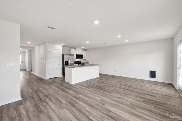 4366 Winged Elm Ct, Pace, FL 32571