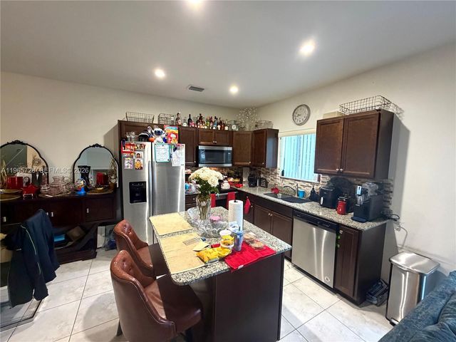 5420 SW 13th Ct 5420, North Lauderdale, FL 33068