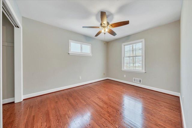 2540 Mcvitty RD, Roanoke, VA 24018