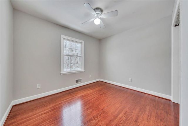 2540 Mcvitty RD, Roanoke, VA 24018