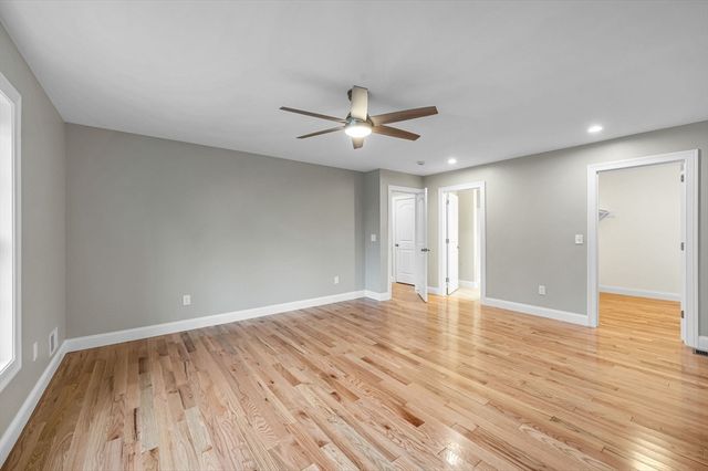 6 High Bluff, Belchertown, MA 01007