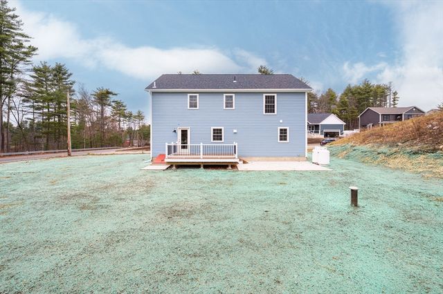 6 High Bluff, Belchertown, MA 01007