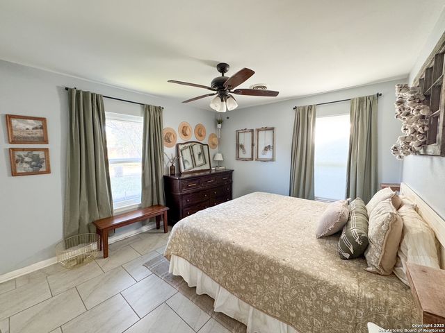 346 Haverford Dr., San Antonio, TX 78217