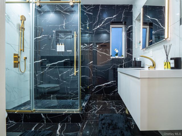 6501 110th Street, Forest Hills, NY 11375