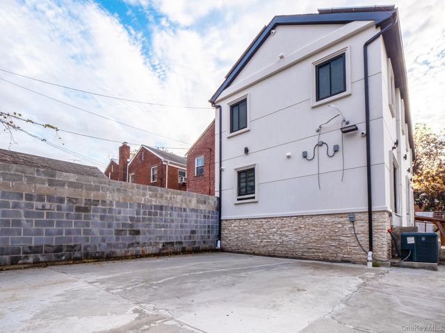 6501 110th Street, Forest Hills, NY 11375