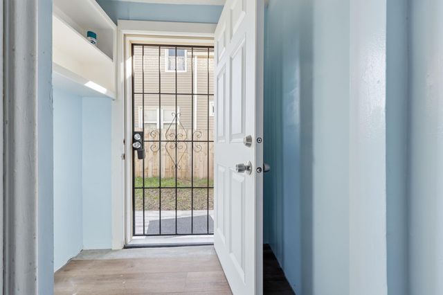 959 Jenks Avenue, Saint Paul, MN 55106