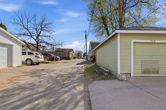 959 Jenks Avenue, Saint Paul, MN 55106