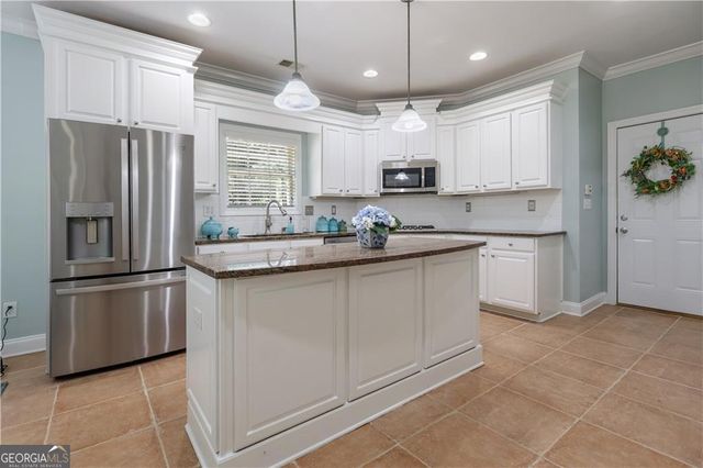 723 Euel Drive, Mcdonough, GA 30252