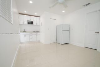 233-b NW 53rd Avenue 1, Miami, FL 33126