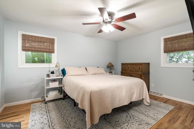 4 RUNNING BROOK, Ewing, NJ 08638