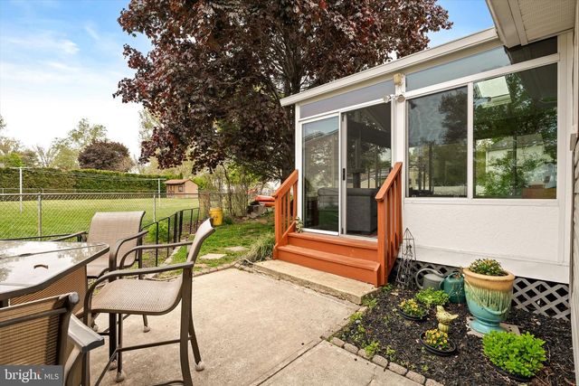 4 RUNNING BROOK, Ewing, NJ 08638