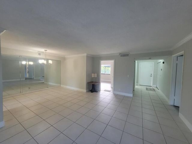 5917 Via Vermilya 206, Lake Worth, FL 33462
