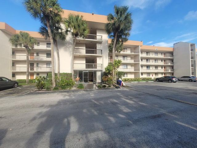 5917 Via Vermilya 206, Lake Worth, FL 33462