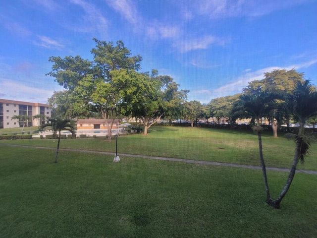 5917 Via Vermilya 206, Lake Worth, FL 33462