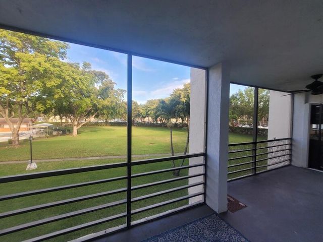 5917 Via Vermilya 206, Lake Worth, FL 33462