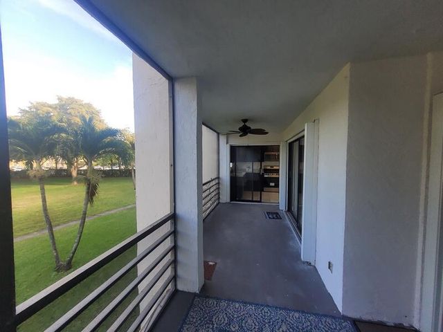 5917 Via Vermilya 206, Lake Worth, FL 33462