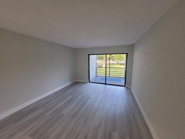 5917 Via Vermilya 206, Lake Worth, FL 33462