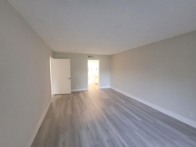 5917 Via Vermilya 206, Lake Worth, FL 33462