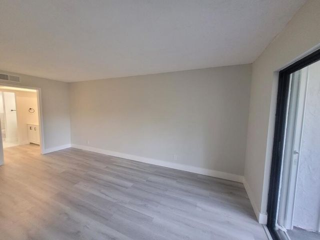 5917 Via Vermilya 206, Lake Worth, FL 33462