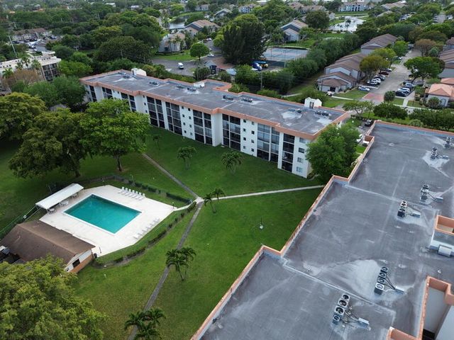 5917 Via Vermilya 206, Lake Worth, FL 33462