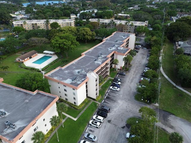 5917 Via Vermilya 206, Lake Worth, FL 33462