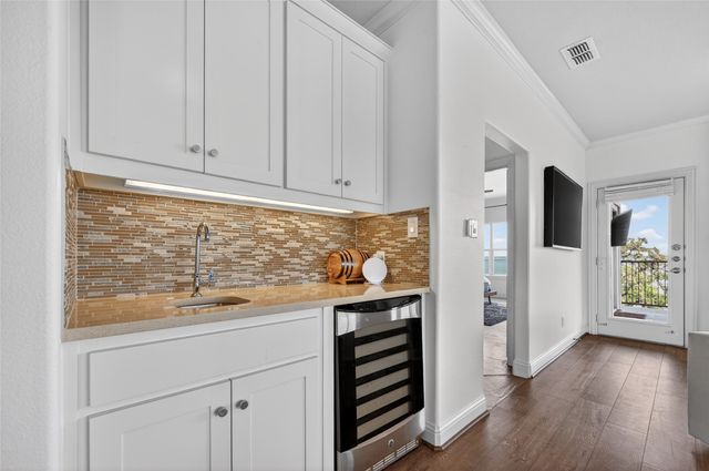 500 Waters Edge Drive 324, Lake Dallas, TX 75065