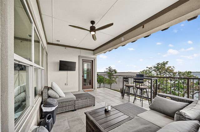 500 Waters Edge Drive 324, Lake Dallas, TX 75065